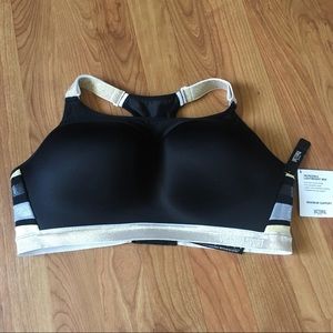 Victoria's Secret Intimates & Sleepwear - NWT Victoria’s Secret Sport Incredible Victoria's Secret Intimates & Sleepwear - NWT Victoria’s Secret Sport Incredible